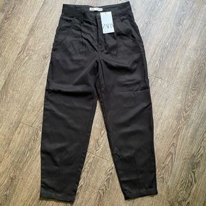 Zara High Waisted Pleated pants